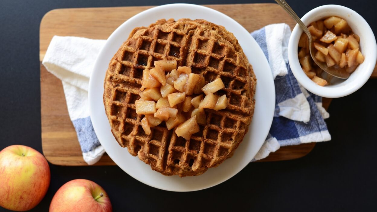 vegan apple cinnamon oatmeal waffles feature image
